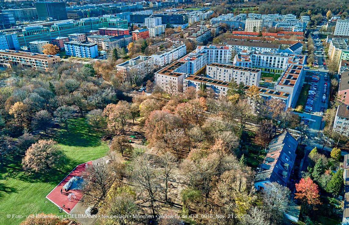 21.11.2020 - Hirschgarten mit Paketposthalle in München